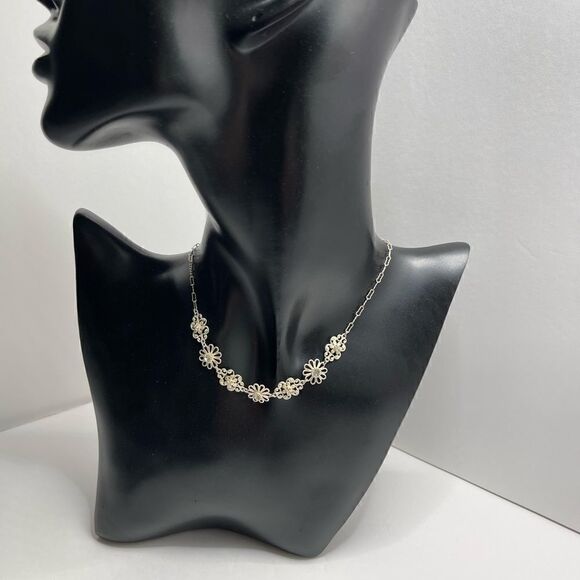 liz palacios Jewelry - LIZ PALACIOS necklace mini flowers rhinestone